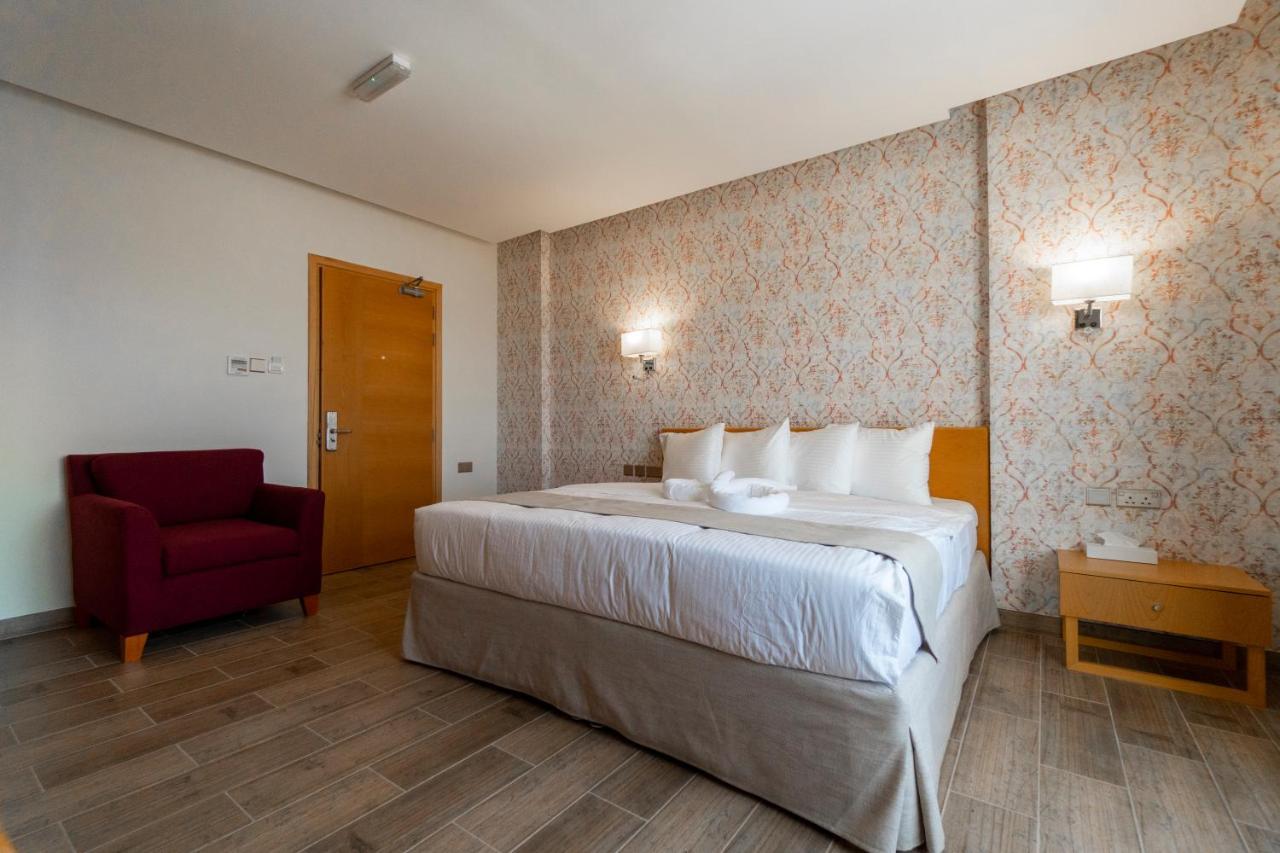 Sama Muscat Hotel Al Khawd Bagian luar foto