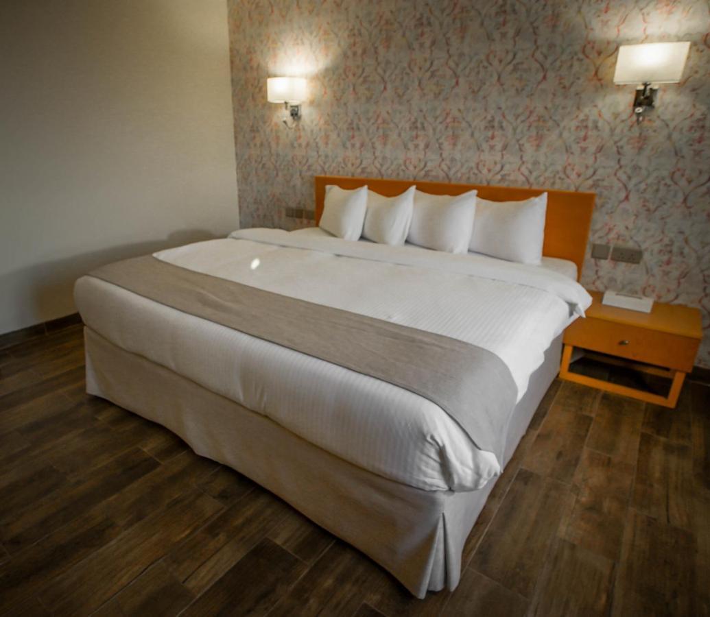 Sama Muscat Hotel Al Khawd Bagian luar foto